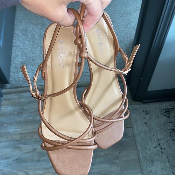 Bamboo heeled sandals - Picture 3 of 4